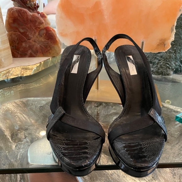 Calvin Klein Collection Satin and Snake Print Heel - Picture 2 of 4